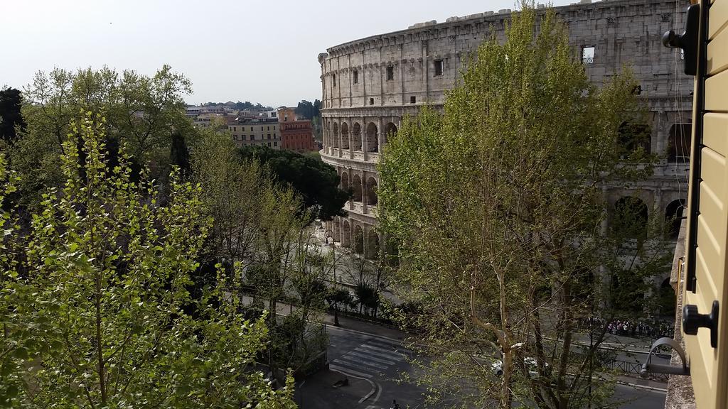 Colosseum Corner Рим Екстер'єр фото